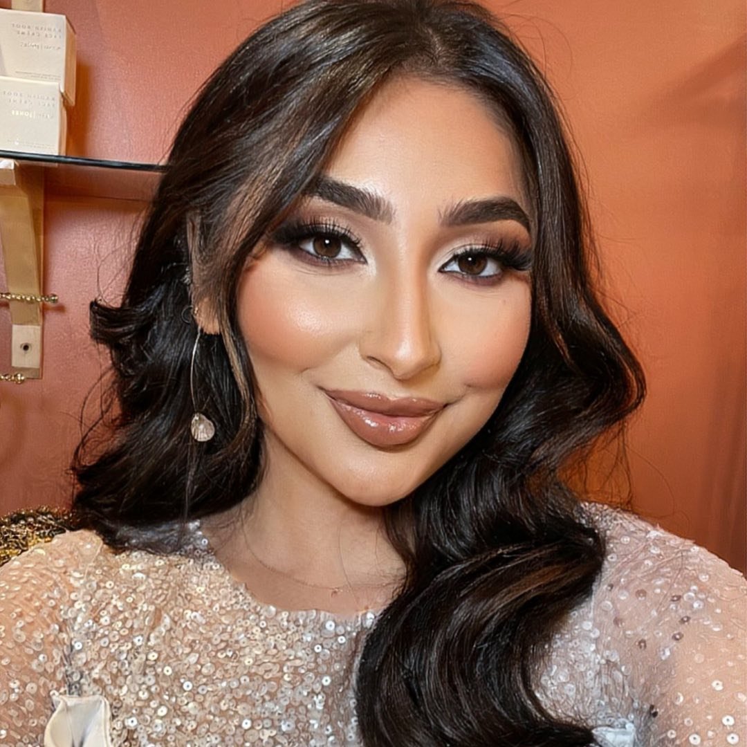 AANIA ASLAM - Runway Influence