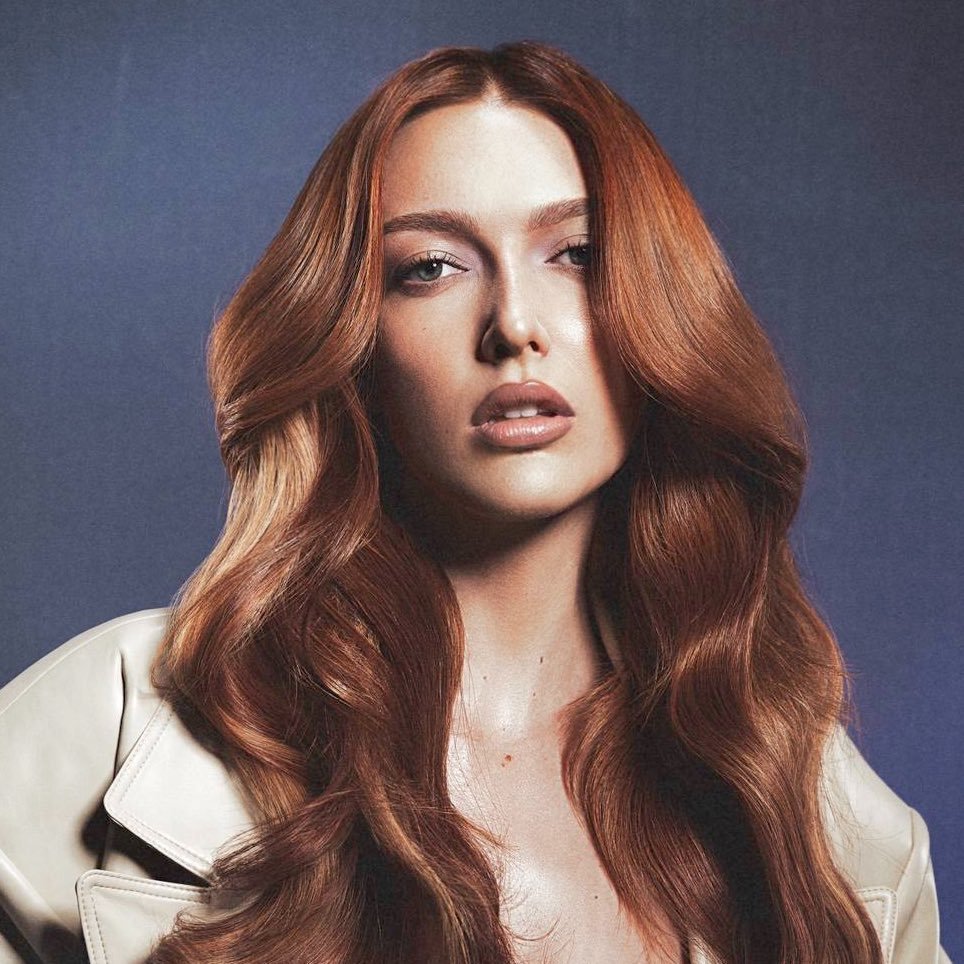 ANNIKA ROSS - Runway Influence